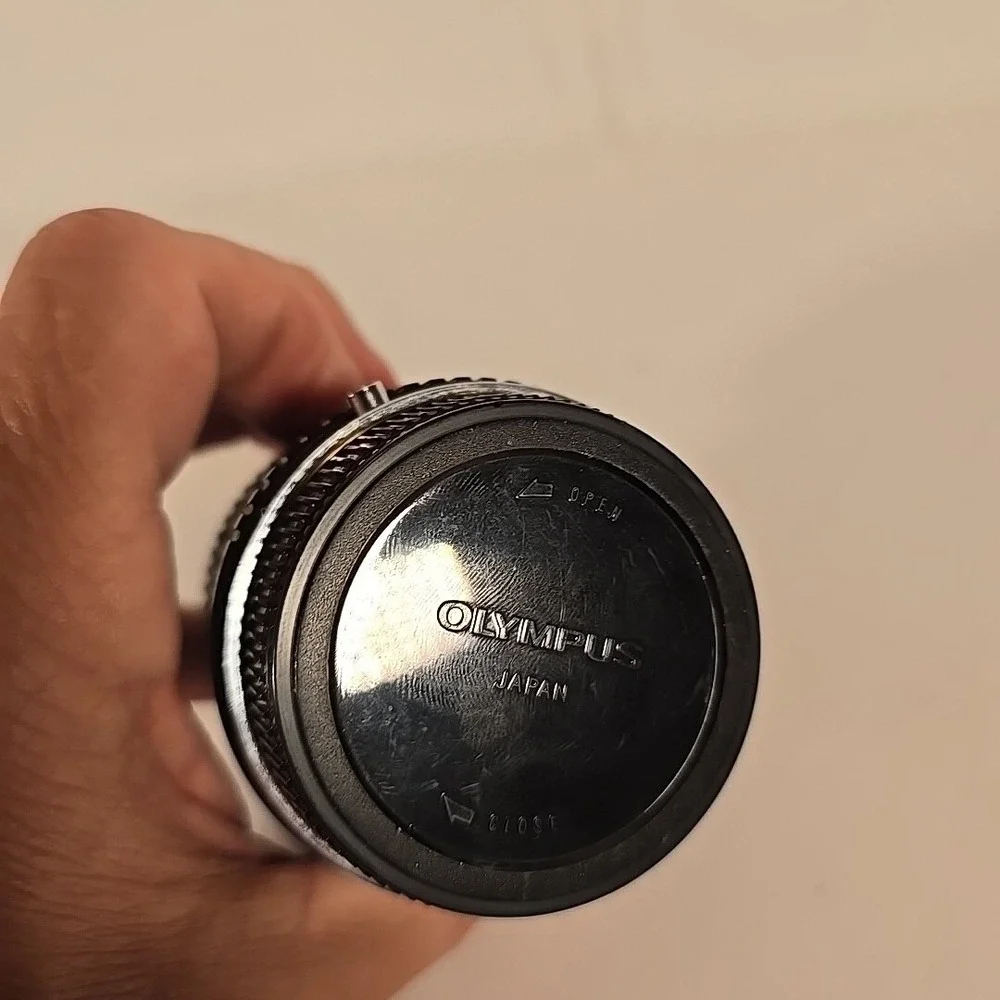 Vintage J‎ C Penney Olympus Camera Lens 52mm No. 919750 1:28f=135mm w/Caps